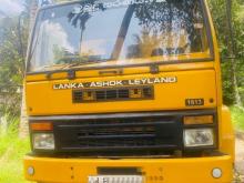 Ashok-Leyland Comet Tipper 2010 Lorry