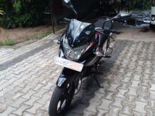 Bajaj Discover 150F 2015 Motorbike