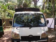 Mahindra Mahindra 2013 Lorry