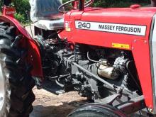 Massey-Ferguson 240 2005 Tractor