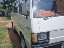 Mitsubishi Delica 1982 Van