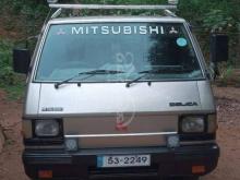 Mitsubishi L300 1983 Van