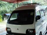 Mitsubishi Minicab 2003 Van