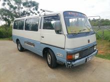 Nissan Caravan 1982 Van