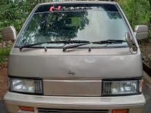 Nissan Vanette Vx 1988 Van
