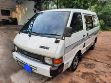 Nissan Vehicle Largo 1996 Van