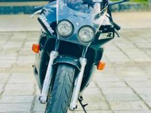 Honda CBR MC22 250 2010 Motorbike
