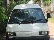 Toyota CR36 1991 Van