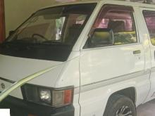 Toyota CR26 1985 Van