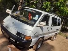 Toyota CR27 1992 Van