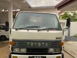 Toyota Dyna 227 1995 Lorry