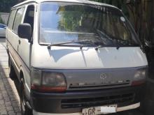 Toyota Hiace 115 1995 Van