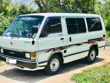 Toyota Hiace LH51 1988 Van