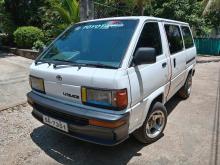 Toyota LiteAce 1990 Van