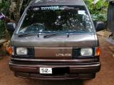 Toyota LITEACE 1990 Van