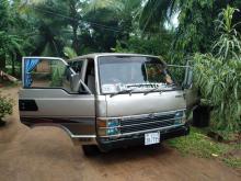 Toyota SHELL LH50 1983 Van