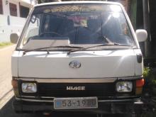 Toyota Hiace 1988 Van