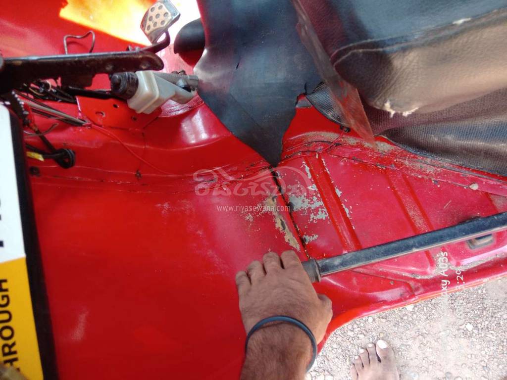 Bajaj Re Stroke Used Petrol Negotiable Sri Lanka