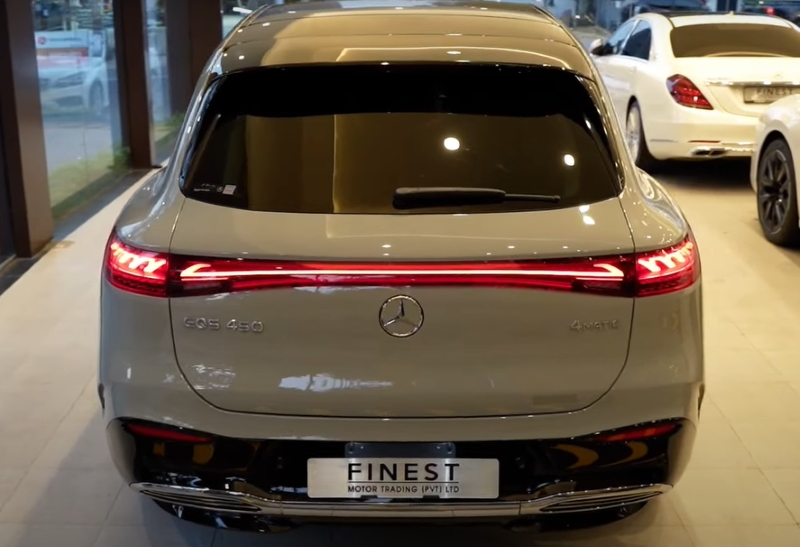 The rear exterior view of the 2024 Mercedes-Benz EQS 450 SUV