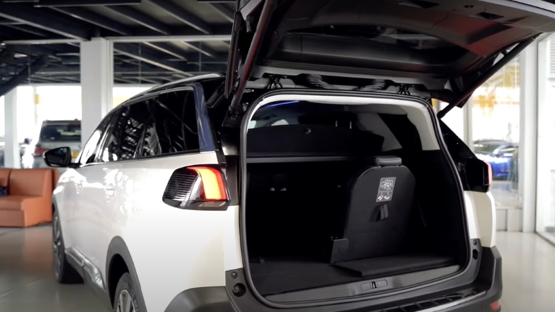 The boot space of the 2017 second-generation Peugeot 5008
