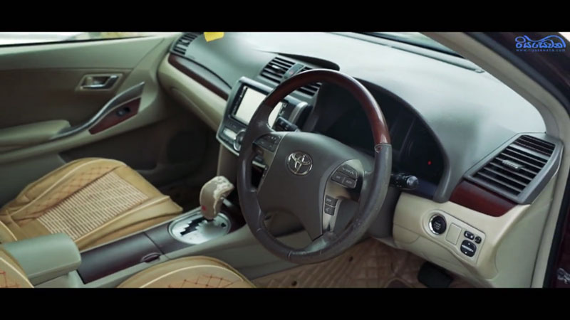 The interior view of the 2014 Toyota Allion 260 car.
