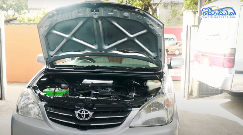 The engine compartment of the Toyota Avanza