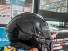 https://riyasewana.com/uploads/-axor-helmet-1712101622442.jpg