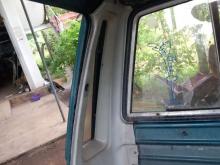 https://riyasewana.com/uploads/-hiace-211030286535.jpg