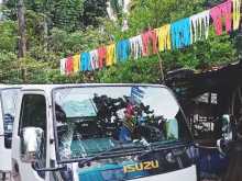 https://riyasewana.com/uploads/-isuzu-elf-19634094201.jpg