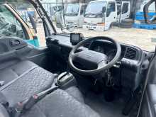 https://riyasewana.com/uploads/-isuzu-elf-710352915254.jpg
