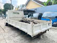 https://riyasewana.com/uploads/-isuzu-elf-79015315663.jpg