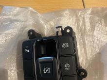 KiaSorentoHandbrakeSwitch
