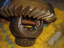 Lancer box Differential parts. 1.Crown wheel @full set -9500 2.Pinion -7500 3.Housing -5000 4.Dif