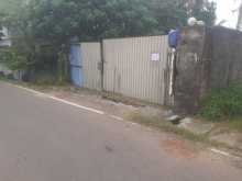 https://riyasewana.com/uploads/-land-for-19840232402.jpg