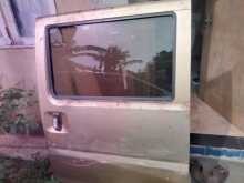 Mitsubishi Mini Cab Front Door Set