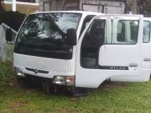 https://riyasewana.com/uploads/-nissan-crewcab-2513123115841.jpg