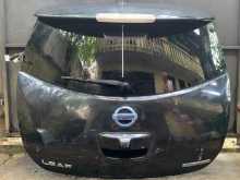 Nissan leaf aze0 dicky door complete