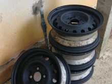 Nissan sunny B14 rim set
