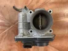 Nissan tida c11 throttle body