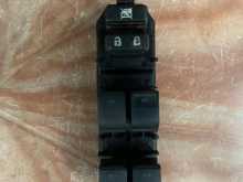 Prius W30 master shutter switch