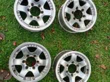 Size 15" 6 Bolts wheel set