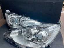Toyota Aqua Head Light Set