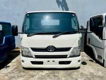 Toyota Dutro Wide Cabin