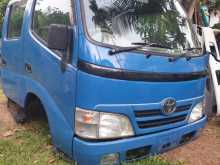 Toyota Dyna crewcab Cabin