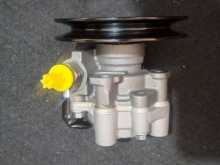 Toyota Hiace LH113 Dolphin Power Steering Pump