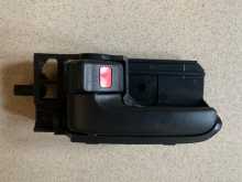 Toyota passo kgc10 inner handle