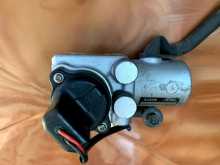 Toyota Prius W20 brake master cylinder