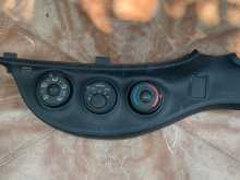 Toyota vitz ksp130 AC control unit