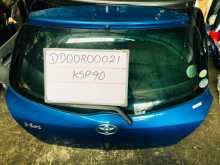 Toyota Vitz KSP90 Dicky Door