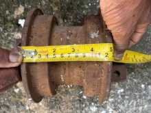 https://riyasewana.com/uploads/-track-roller-261250032043.jpg